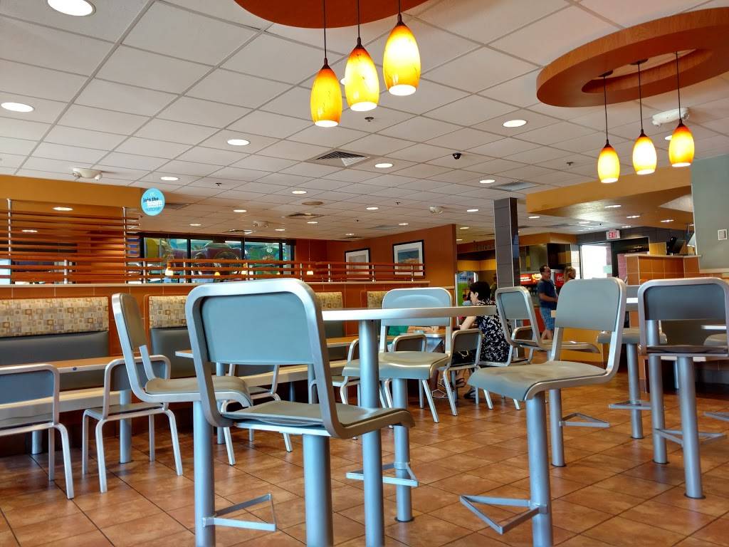 McDonalds | 1900 W Warner Rd, Chandler, AZ 85224, USA | Phone: (480) 899-7578