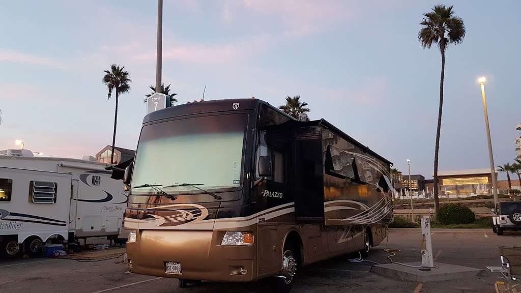 Sunset Vista RV Park | 103 PCH, Huntington Beach, CA 92648, USA | Phone: (714) 536-5281