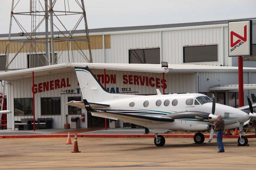 General Aviation Services | 5260 Central Pkwy # B, Conroe, TX 77303, USA | Phone: (936) 760-1717