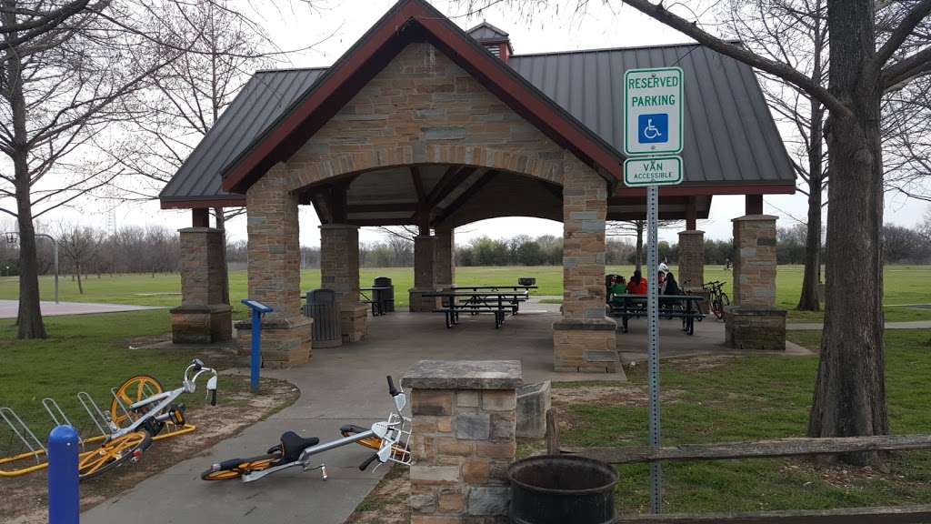 Mountain Creek Preserve | 825 W Irving Blvd, Irving, TX 75060, USA | Phone: (972) 721-2600