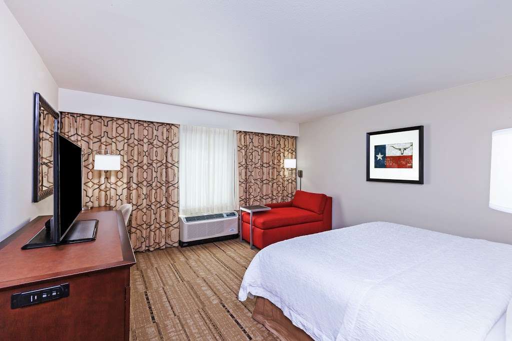 Hampton Inn & Suites Houston I-10 West Park Row | 18014 Park Row, Houston, TX 77084, USA | Phone: (281) 578-6700