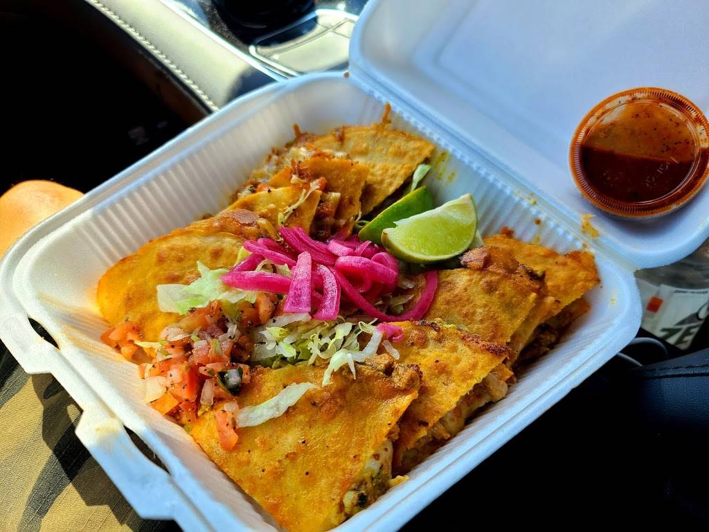 Tacos Móre | 5666 Etiwanda Ave C, Mira Loma, CA 91752, USA | Phone: (951) 332-6696