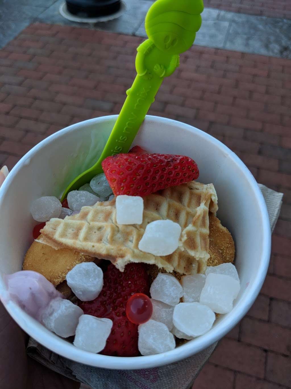 Menchies Frozen Yogurt | 1 Towne Centre Blvd Suite 3650, Fredericksburg, VA 22407, USA | Phone: (540) 370-8743