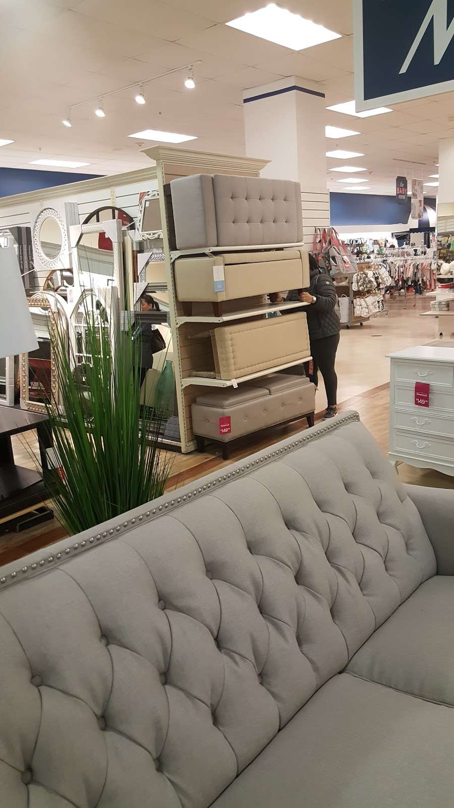 Marshalls & HomeGoods | 200 Petersville Rd, New Rochelle, NY 10801, USA | Phone: (914) 235-9821