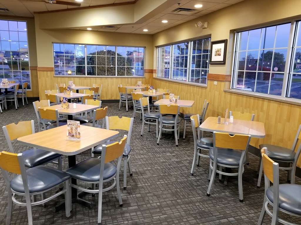 Culvers | 290 Schmale Road, Carol Stream, IL 60188, USA | Phone: (630) 933-9747