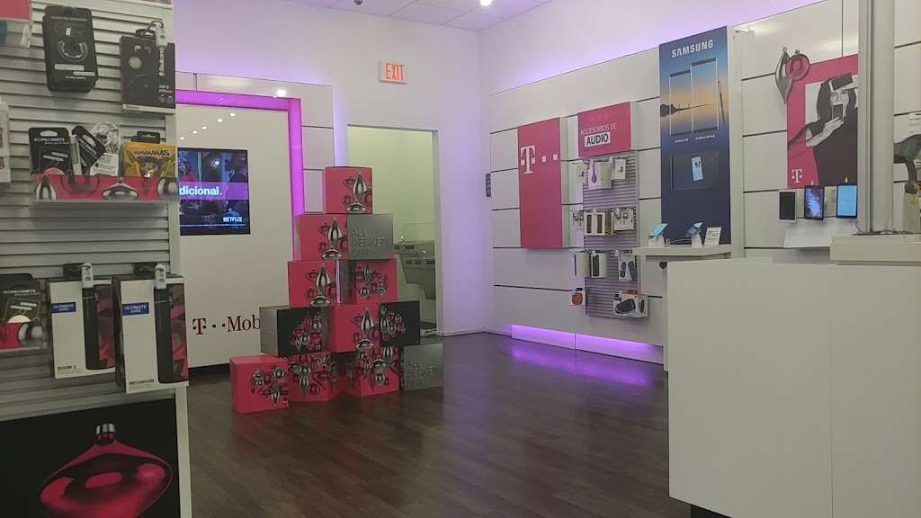 T-Mobile | 12209 Lake June Rd, Balch Springs, TX 75180, USA | Phone: (972) 288-2148