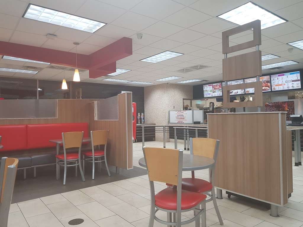 Burger King | 6003 Gateway Dr, Plainfield, IN 46168, USA | Phone: (317) 839-5365