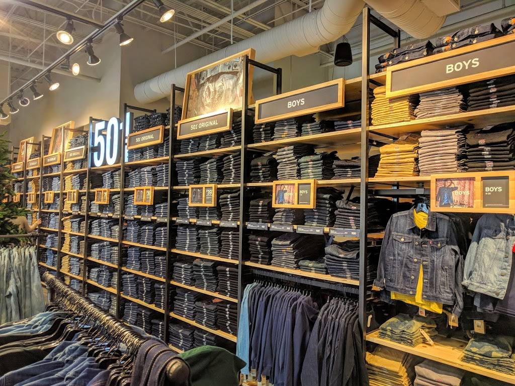 Levis Outlet Store | 1600 Premium Outlets Blvd Suite 832, Norfolk, VA 23502 | Phone: (757) 447-5819