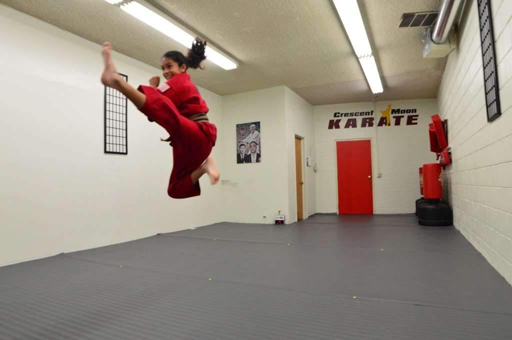 Crescent Moon Karate Academy | 5280 Pico Blvd, Los Angeles, CA 90019 | Phone: (323) 539-3656