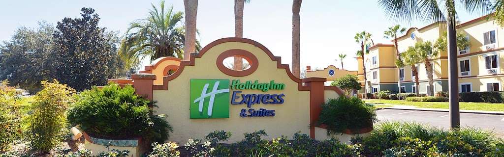 Holiday Inn Express & Suites The Villages | 1205 Avenida Central North, The Villages, FL 32159, USA | Phone: (352) 750-3888