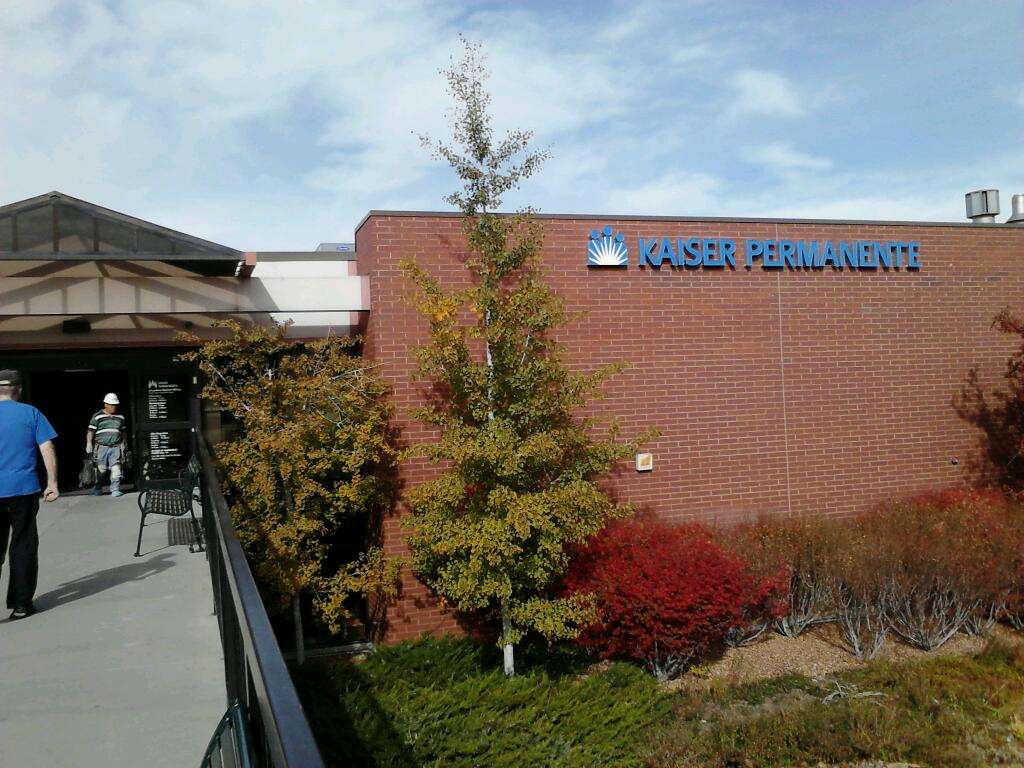 Kaiser Permanente Arapahoe Medical Offices | 5555 E Arapahoe Rd, Centennial, CO 80122, USA | Phone: (303) 338-4545