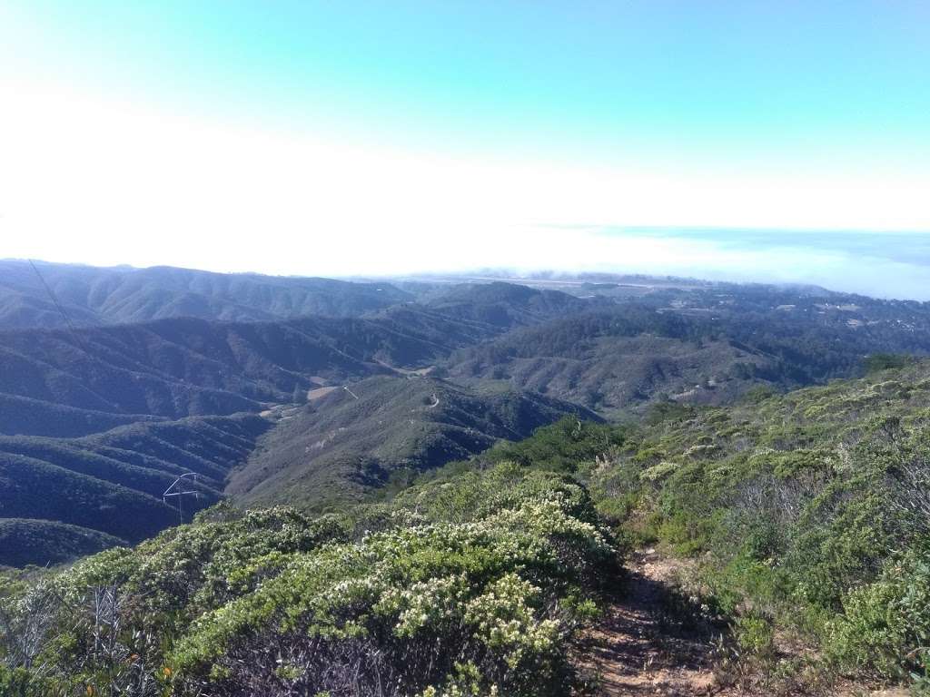 3 Red Poles | Pacifica, CA 94044, USA