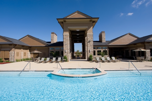 Falls at Copper Lake Apartments | 9140 Hwy 6 N, Houston, TX 77095, USA | Phone: (281) 861-7800