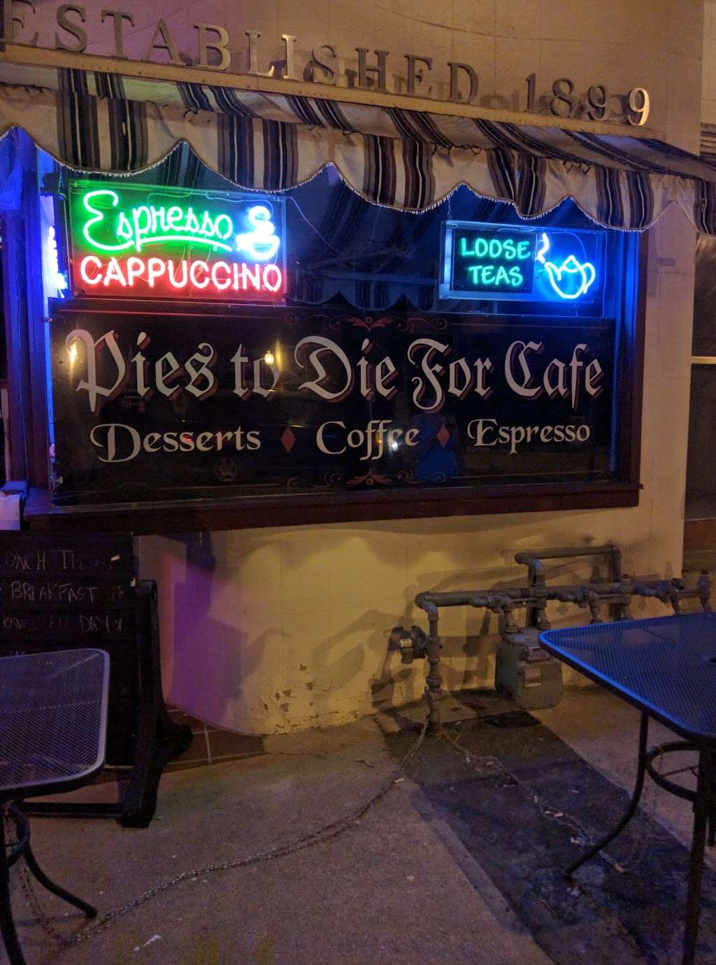 Pies To Die For Cafe | 5 Broadway, Bangor, PA 18013, USA | Phone: (610) 340-4756