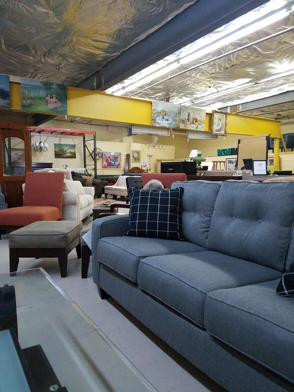 Furniture Consign & Design | 1812 Virginia St, Annapolis, MD 21401, USA | Phone: (410) 295-6610