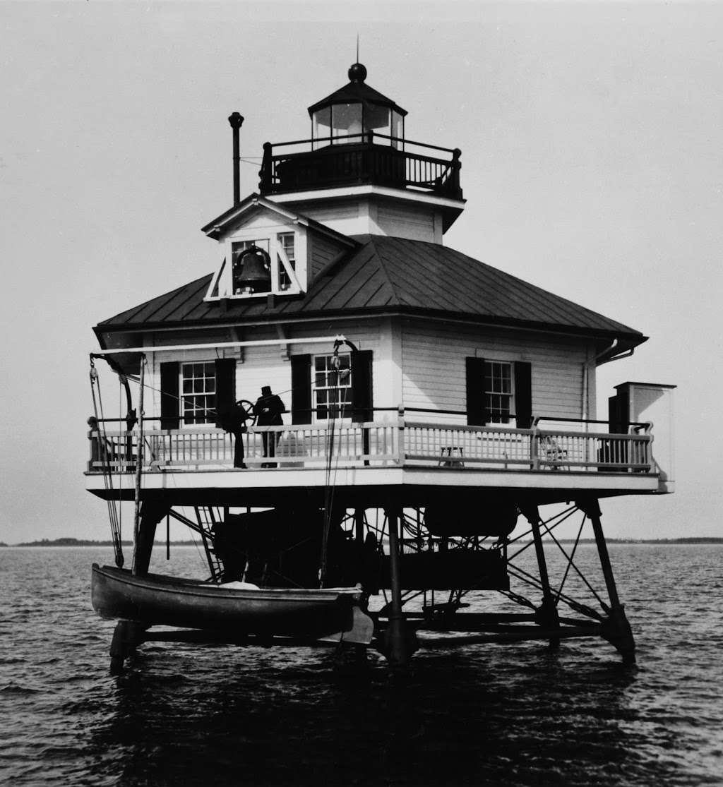 1879 Hooper Strait Lighthouse, CBMM | 213 N Talbot St, St Michaels, MD 21663, USA | Phone: (410) 745-2916