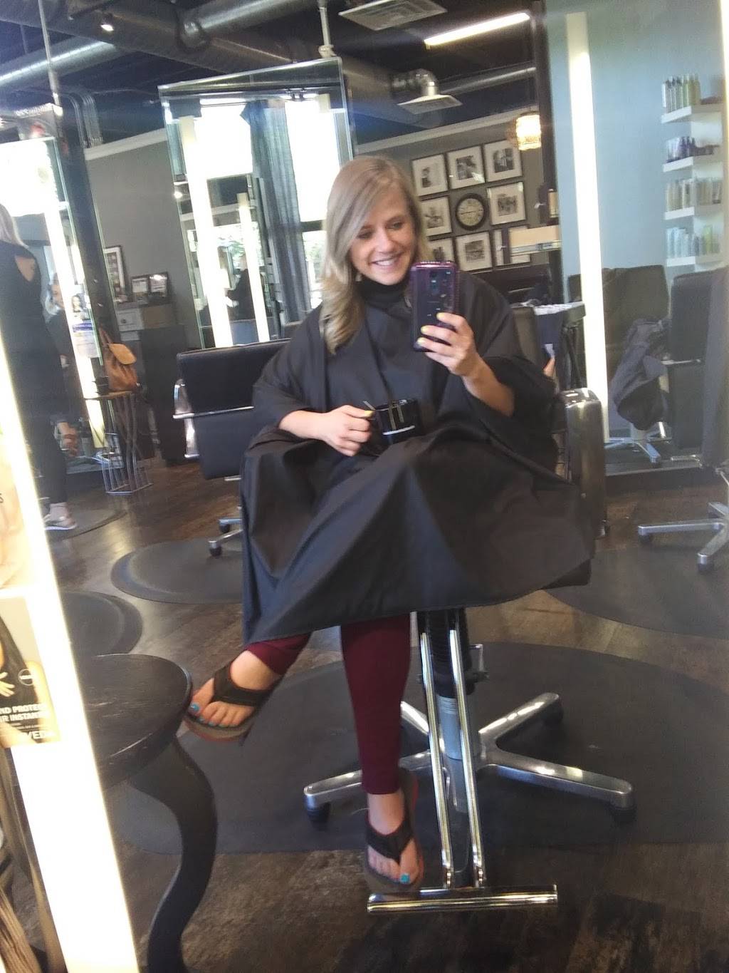 Revive Salon | 2225 4th St, White Bear Lake, MN 55110, USA | Phone: (651) 762-8840