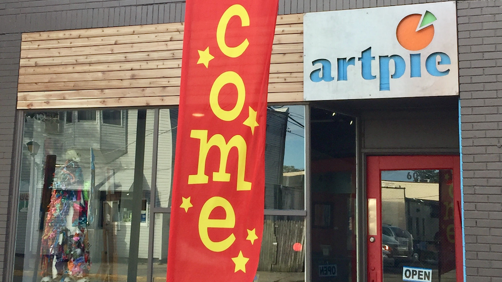 Artpie Studio/Gallery/Art School | 608 North Ave, Waukegan, IL 60085, USA | Phone: (847) 770-0481