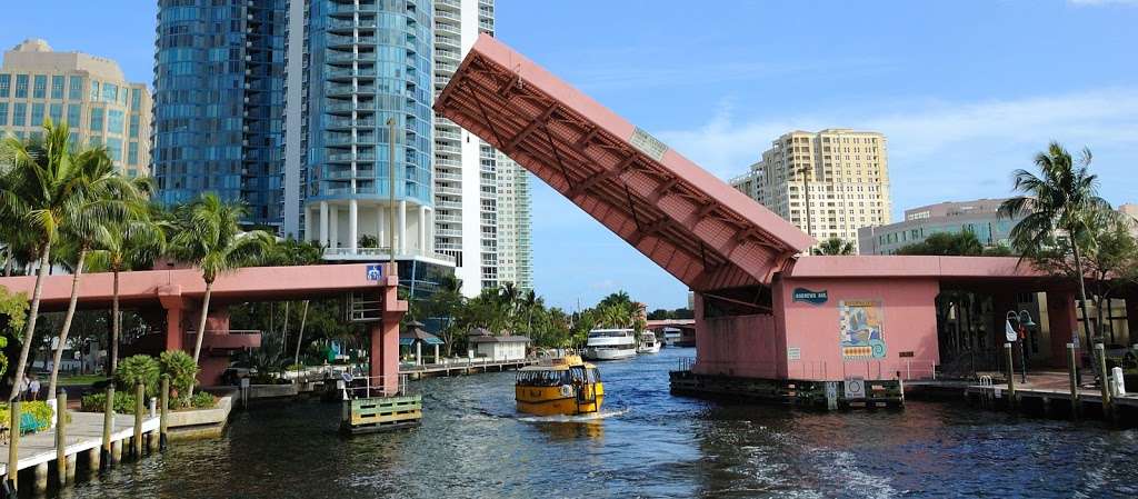 Riverfront Gondola Tours | 1200 E Las Olas Blvd, Fort Lauderdale, FL 33301, USA | Phone: (954) 616-7699