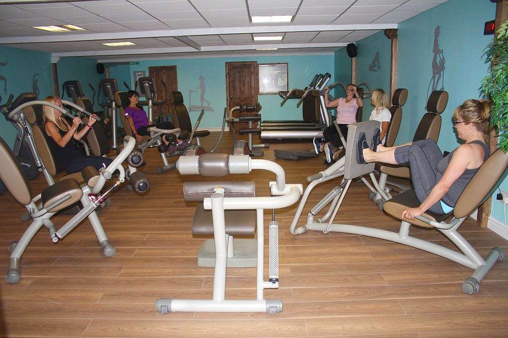 Wellness Express Womens Gym & Studio | Unit 4 & 5, Daniels Farm, Wash Road, Basildon SS15 4AZ, UK | Phone: 01268 522991