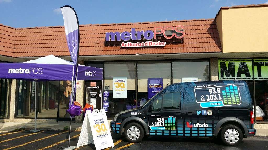 Metro by T-Mobile | 1740 Algonquin Rd, Arlington Heights, IL 60005, USA | Phone: (847) 749-1560