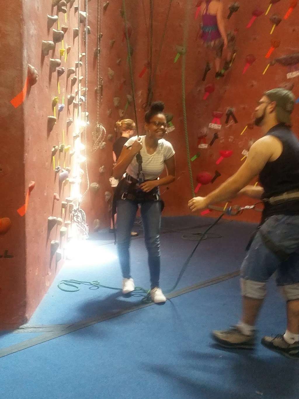 Go Vertical | 950 N Penn St, Philadelphia, PA 19123, USA | Phone: (215) 928-1800