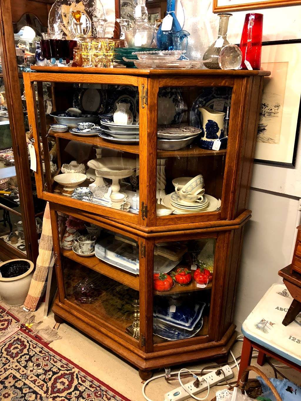 Brandywine River Antiques Market | 878 Baltimore Pike, Chadds Ford, PA 19317, USA | Phone: (610) 388-2000