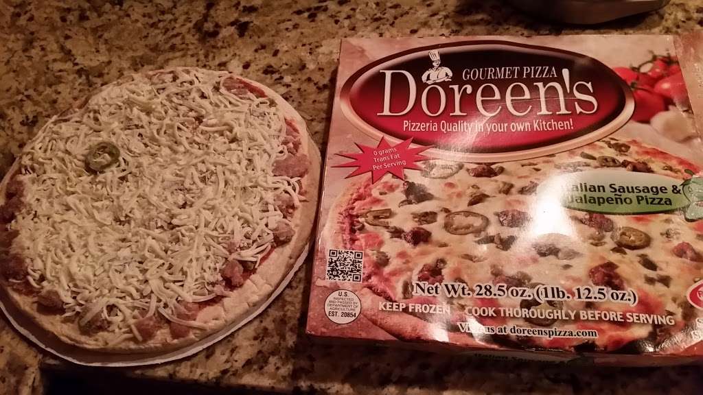 Doreens Gourmet Frozen Pizza | 130 State St, Calumet City, IL 60409 | Phone: (708) 862-7499