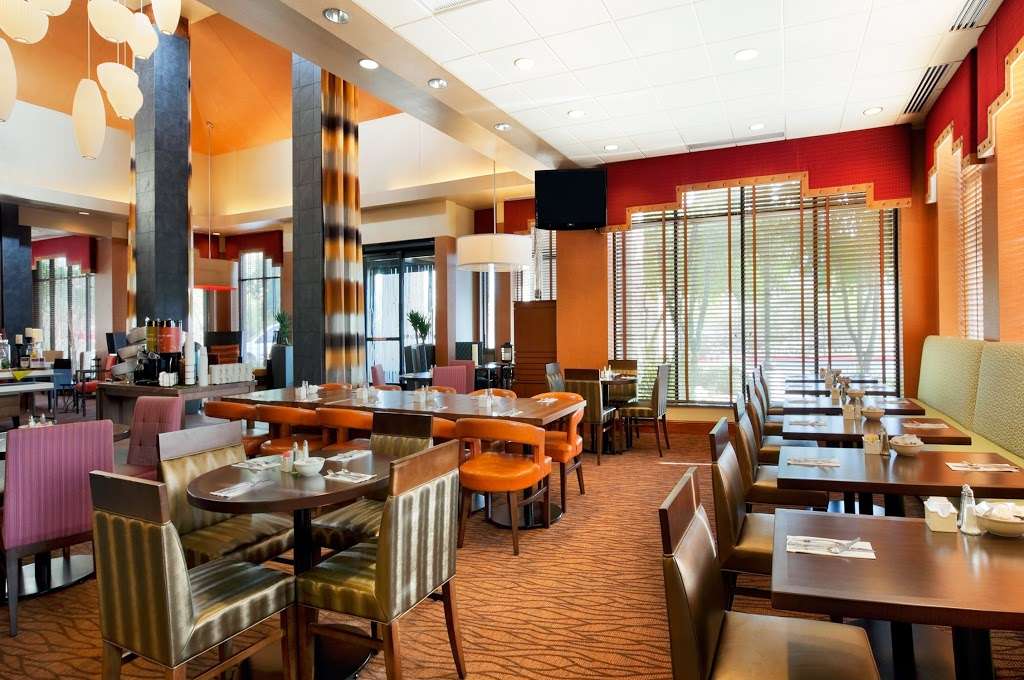 Hilton Garden Inn Scottsdale North/Perimeter Center | 8550 E Princess Dr, Scottsdale, AZ 85255 | Phone: (480) 515-4944