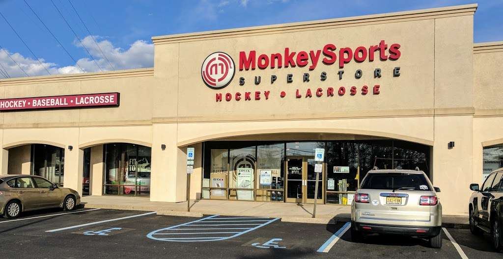 MonkeySports SuperStore - Woodbridge | 1500 U.S. 9, Woodbridge Township, NJ 07095 | Phone: (732) 634-1446