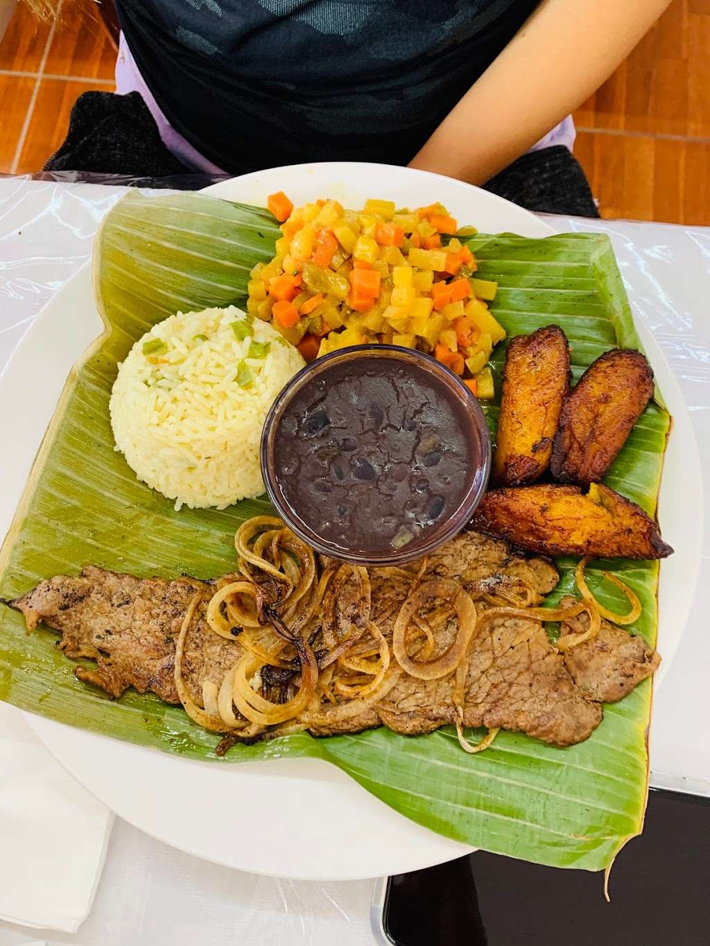 El Chirripo Restaurante | 1001 E 28th St, Hialeah, FL 33013, USA | Phone: (305) 456-9960