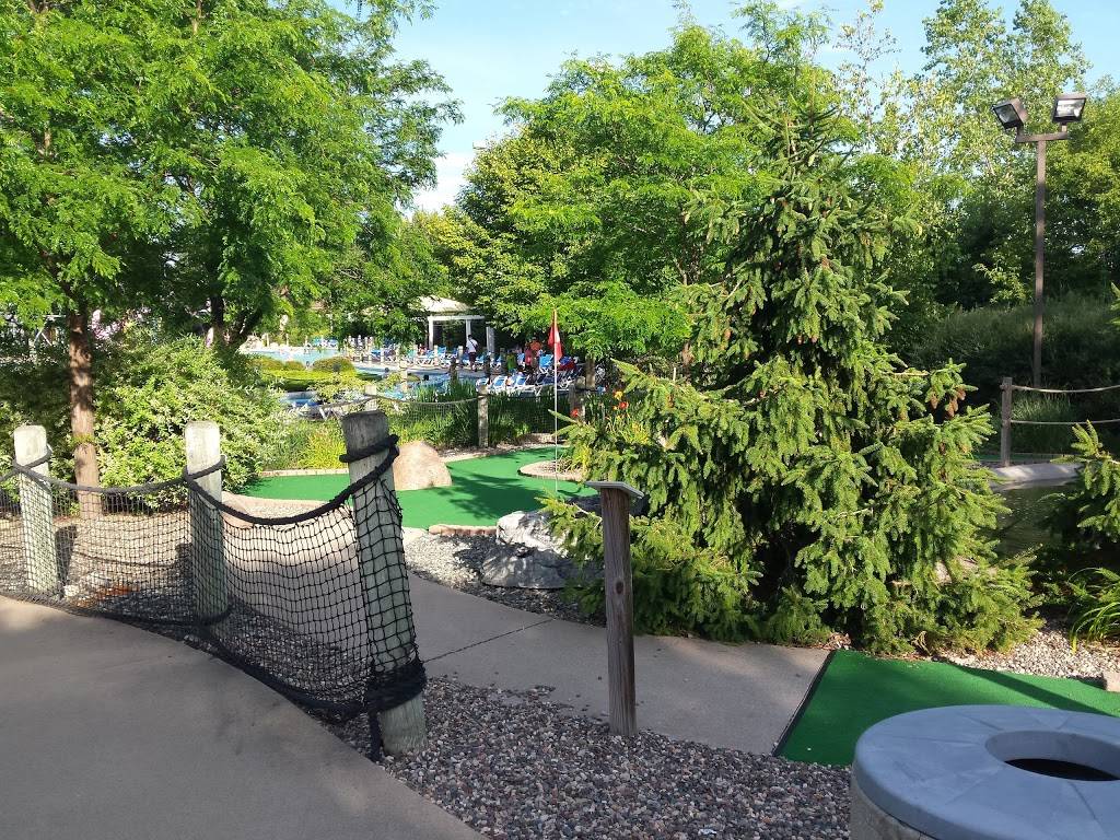 Cascade Bay Water Park | 1360 Civic Center Dr, Eagan, MN 55122, USA | Phone: (651) 675-5577