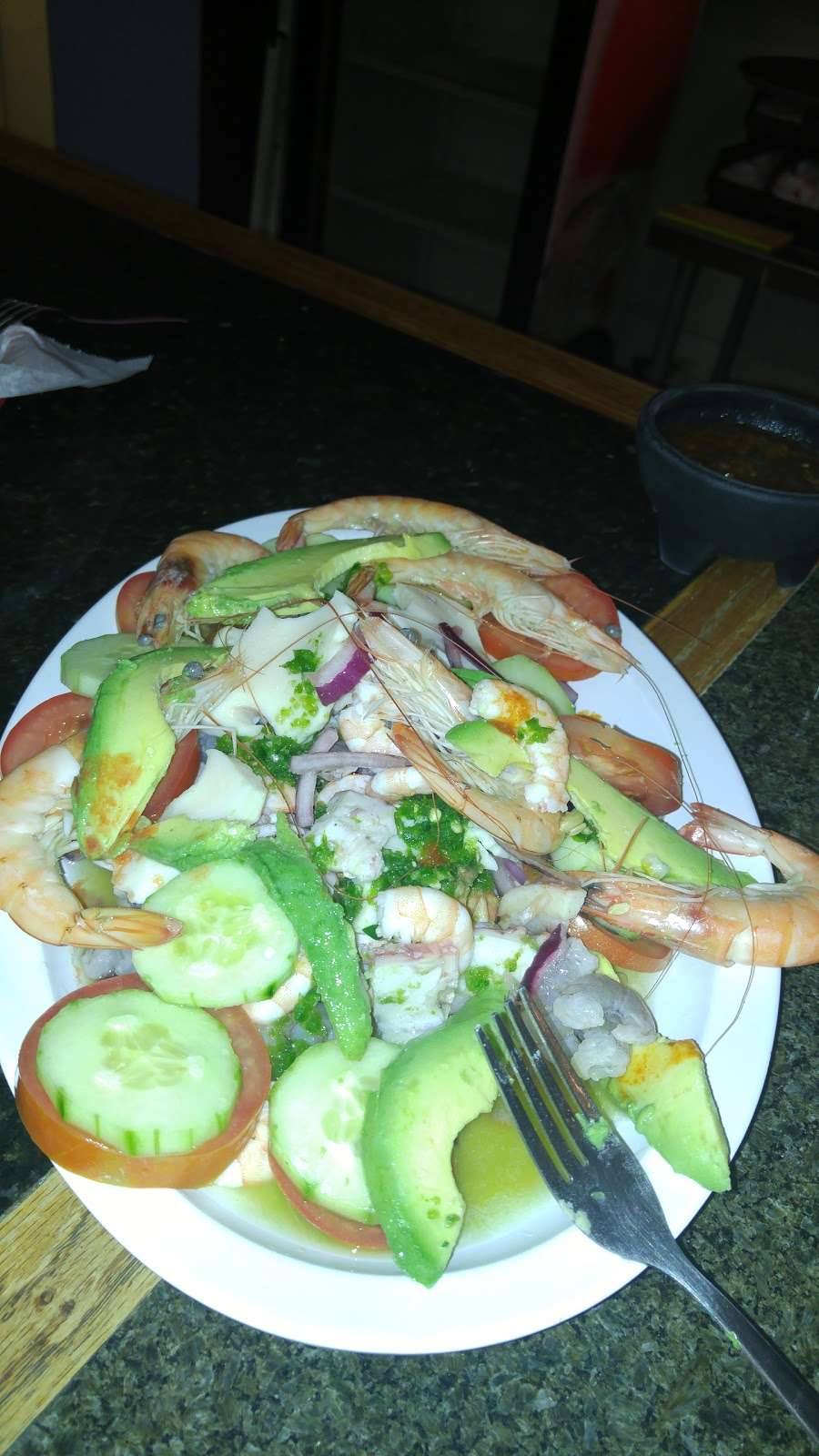 Mariscos Los Primos | 821 S State College Blvd, Anaheim, CA 92806, USA | Phone: (714) 817-0838