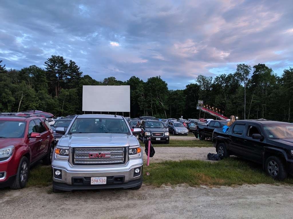 Mendon Twin Drive-In | 35 Milford St, Mendon, MA 01756, USA | Phone: (508) 473-4958