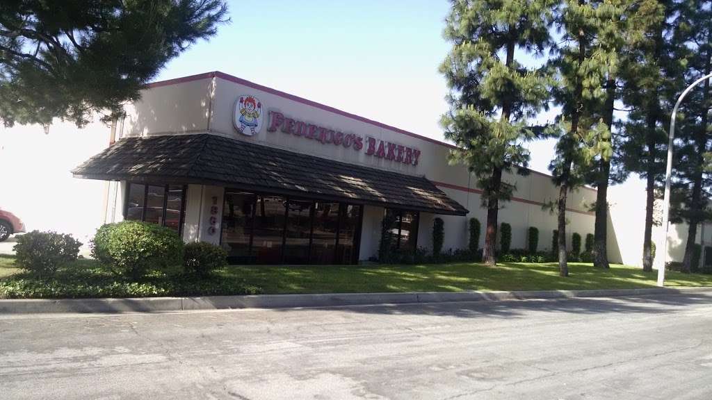 Federicos Bakery & Duarte | 1860 Evergreen St, Duarte, CA 91010 | Phone: (626) 357-9866