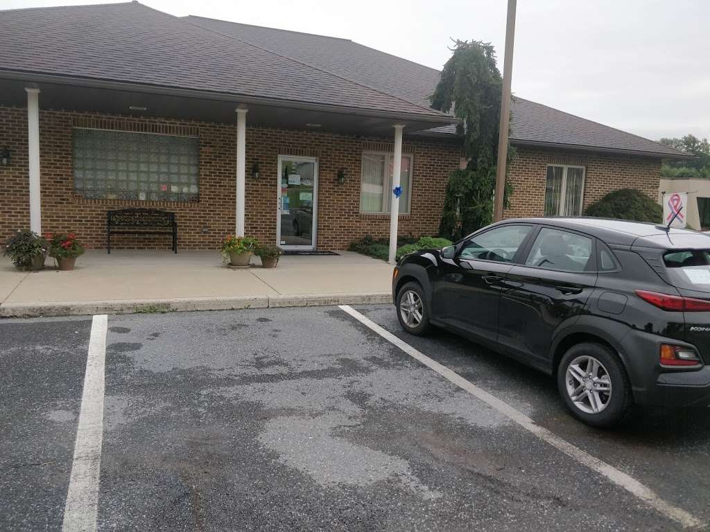 VCA Sinking Spring Animal Hospital | 21 Green Valley Rd, Sinking Spring, PA 19608, USA | Phone: (610) 670-5757