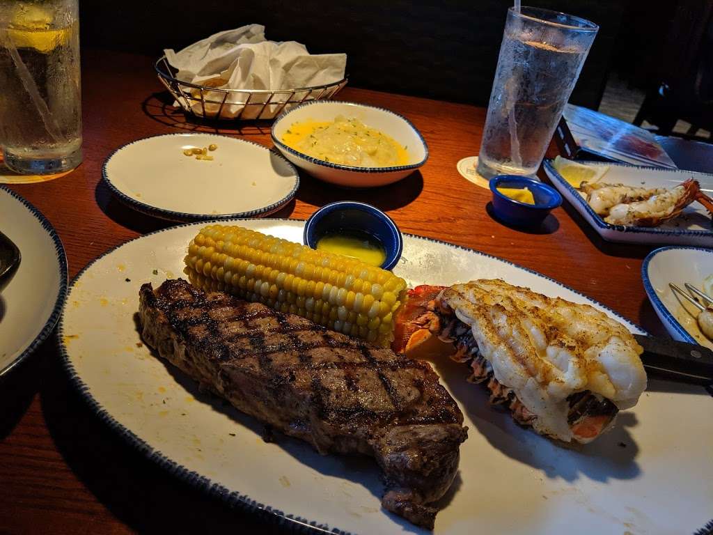 Red Lobster | 3162 S Atlantic Ave, Daytona Beach Shores, FL 32118, USA | Phone: (386) 756-1550