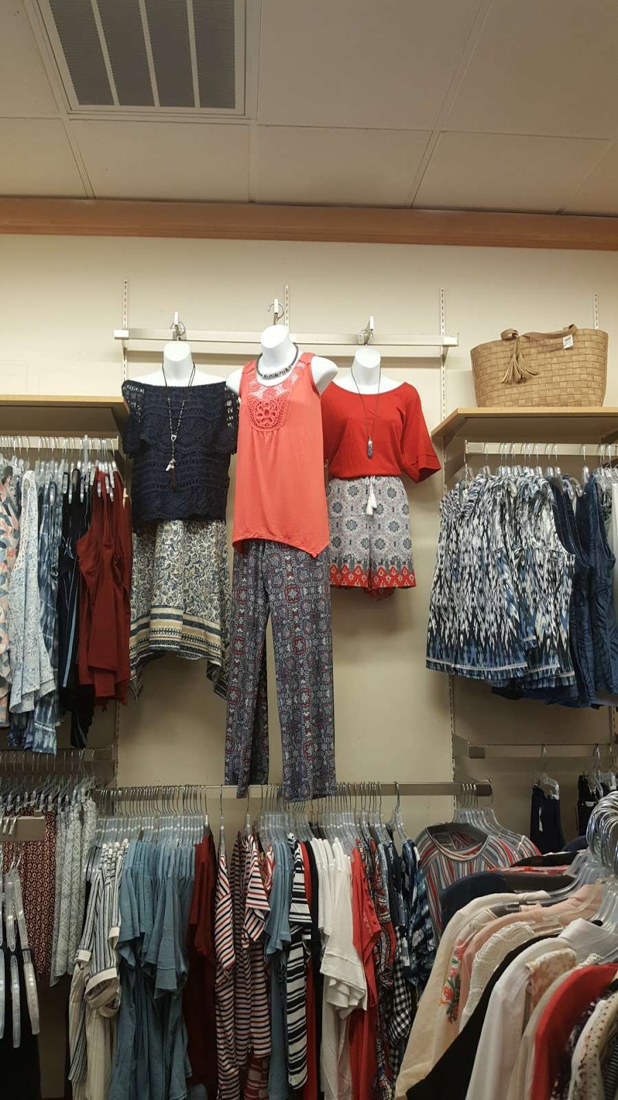 Cato Fashions | 1450 West Grand Parkway South #1, Katy, TX 77494 | Phone: (281) 395-4745