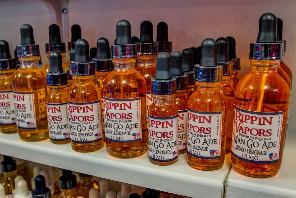 Rippin Vapors Wildomar | 34859 Frederick St #114, Wildomar, CA 92595, USA | Phone: (951) 797-8273