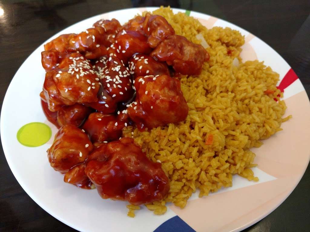 HOT WOK Chinese | 5943 Weddington Rd, Wesley Chapel, NC 28104, USA | Phone: (704) 821-8899