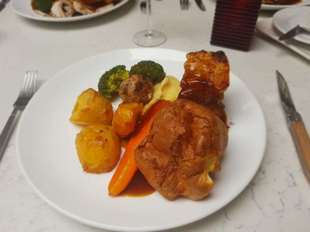 Bridge Street Lounge & Grill (Share) | 1 Bridge St, Writtle, Chelmsford CM1 3EY, UK | Phone: 01245 422891