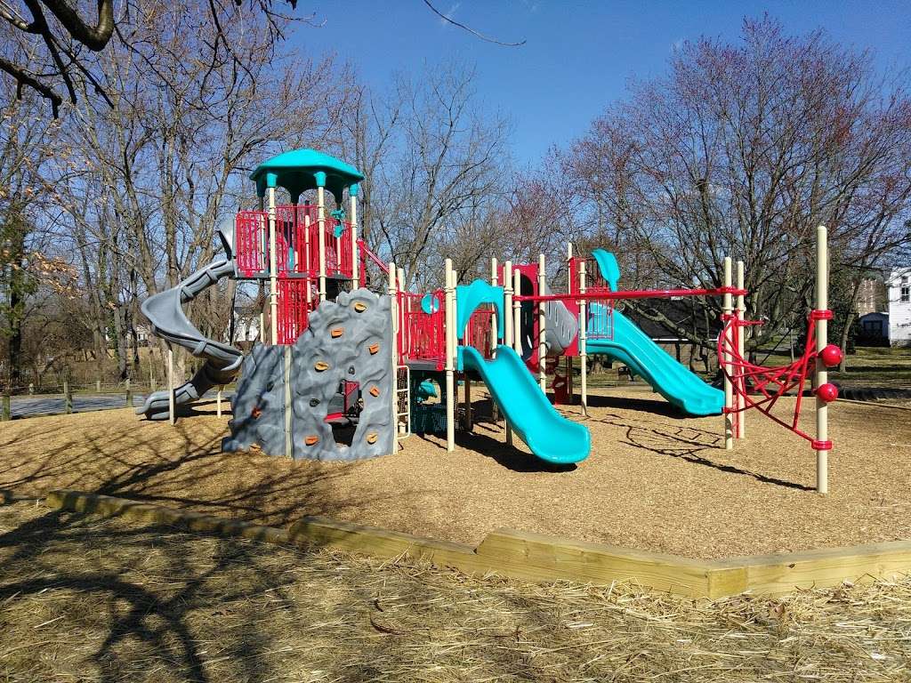 Hamilton Community Park | 31 W Colonial Hwy, Hamilton, VA 20158, USA | Phone: (540) 338-2811