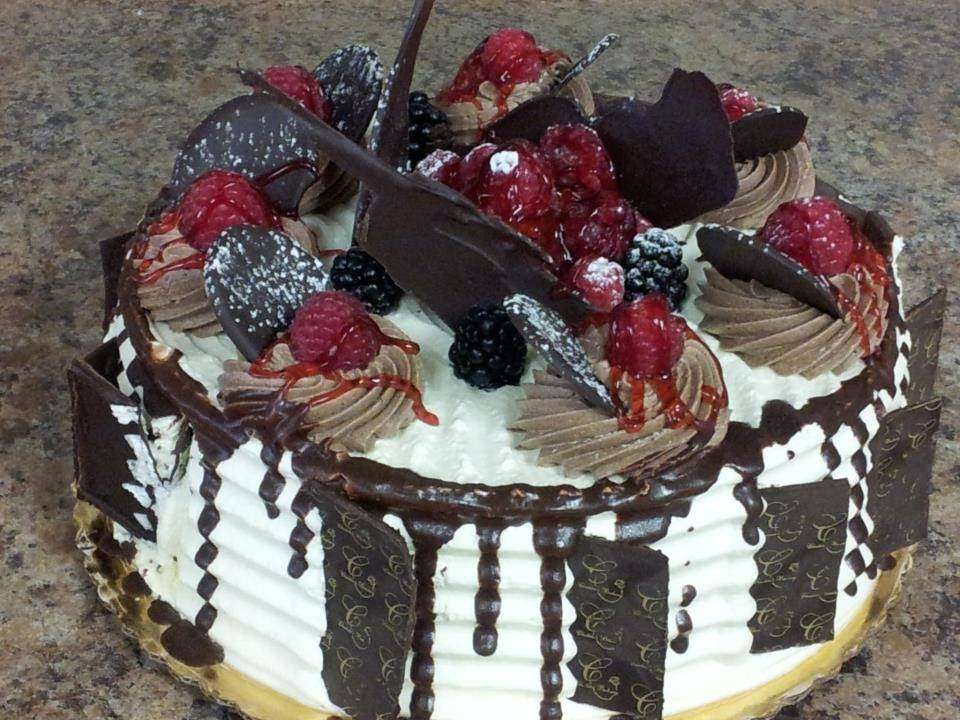 Chatilas Sugar Free Bakery | 254 N Broadway, Salem, NH 03079, USA | Phone: (603) 898-5459