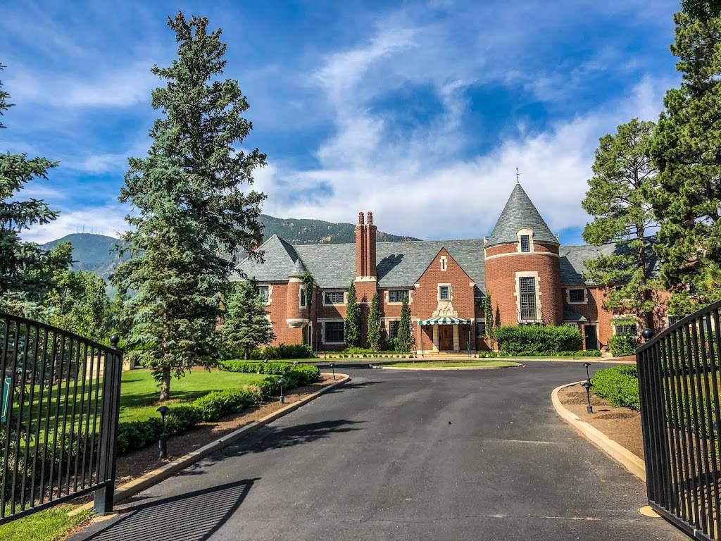 The Broadmoor Estate House | 60 1st St, Colorado Springs, CO 80906, USA | Phone: (855) 634-7711