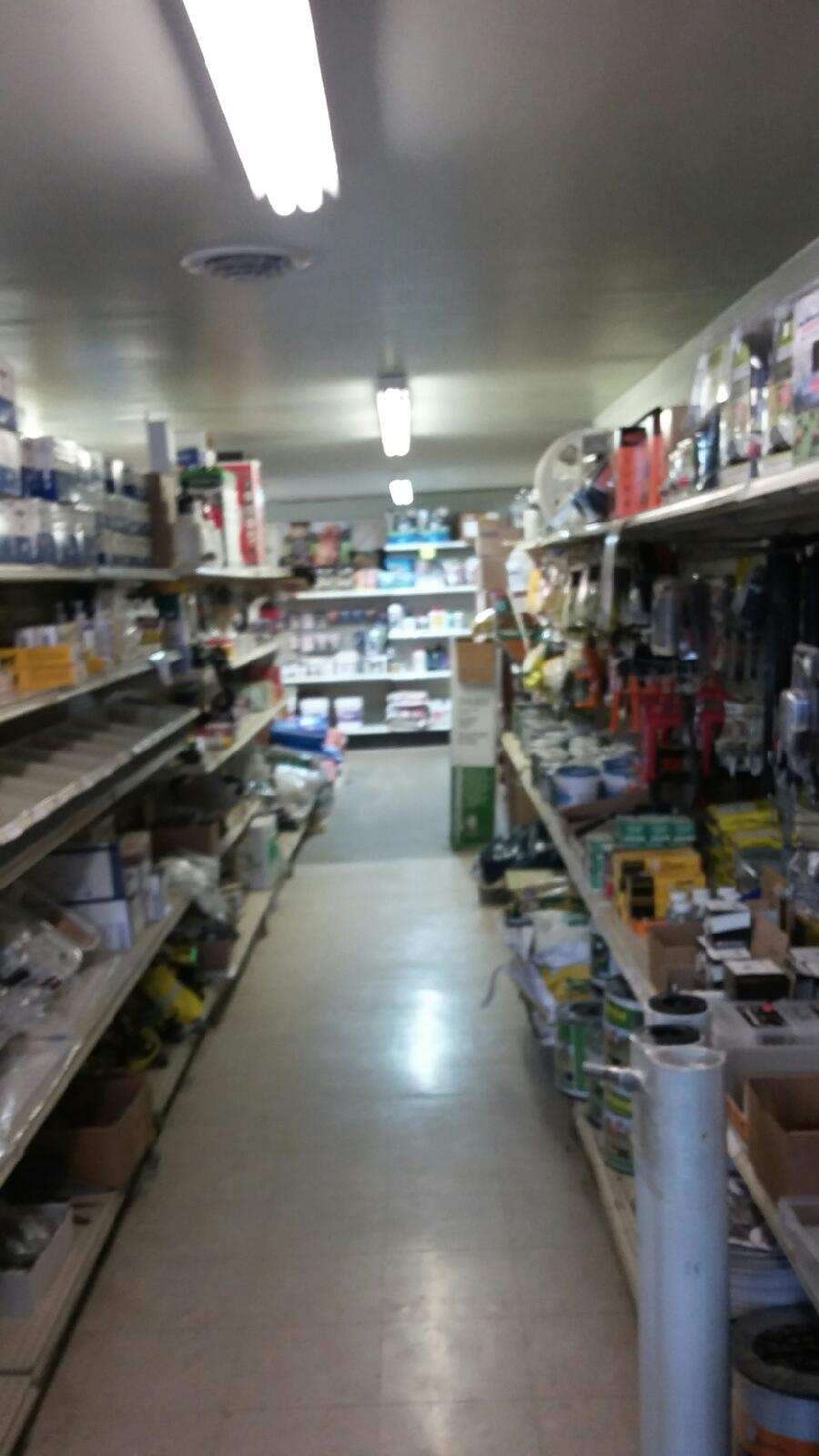 Weaver Farm Supplies | 946 Fleetwood Lyons Rd, Fleetwood, PA 19522, USA | Phone: (610) 944-0593