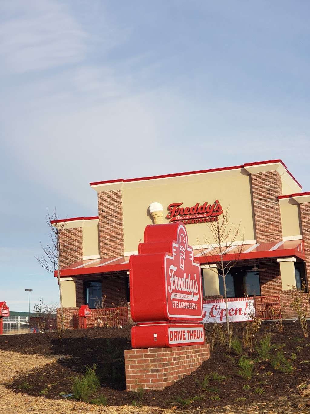 Freddys Frozen Custard & Steakburgers | 17601 S Halsted St, Homewood, IL 60430, USA | Phone: (708) 960-0872