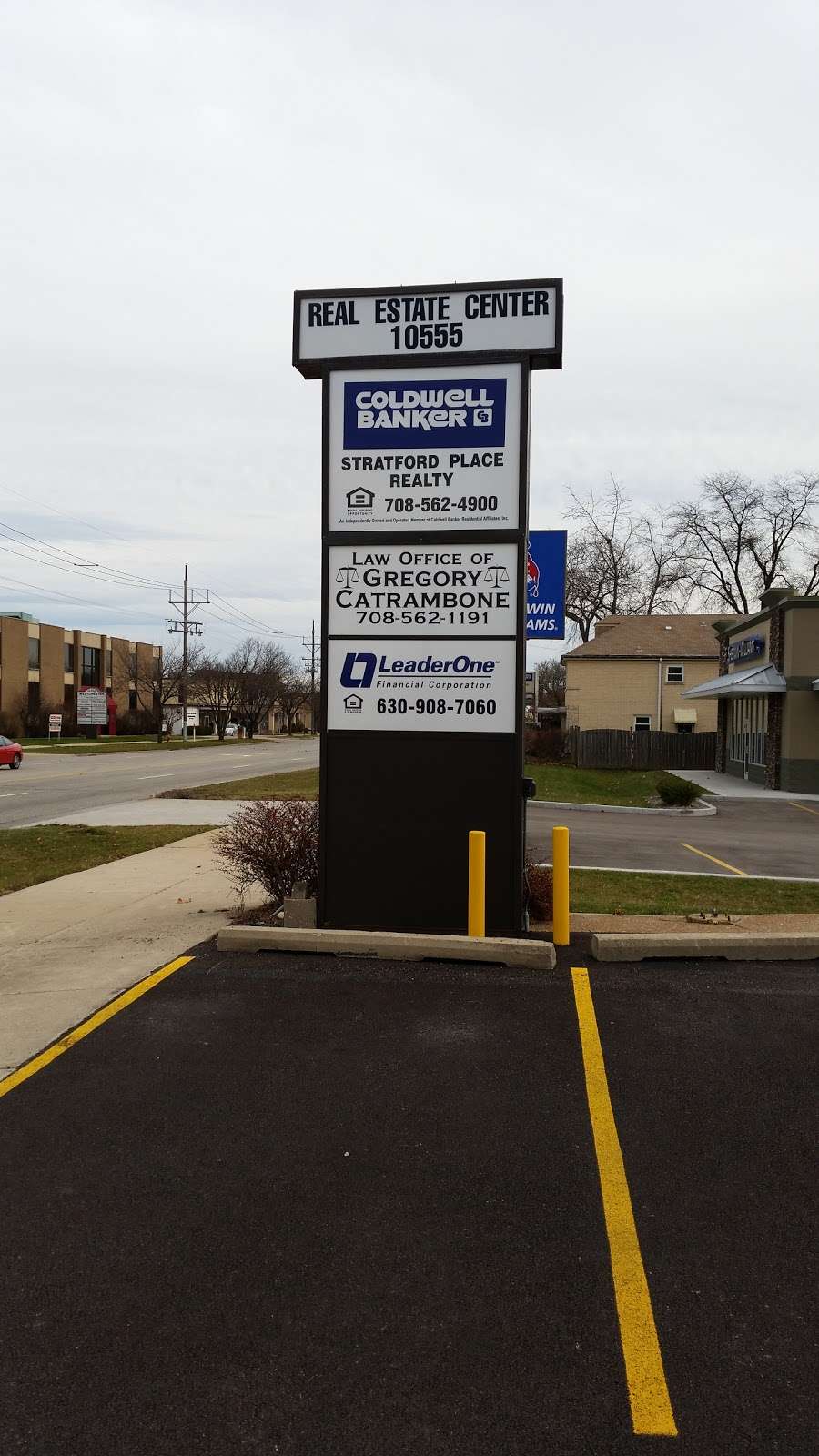 Coldwell Banker Stratford Place | 10555 W Cermak Rd, Westchester, IL 60154 | Phone: (708) 562-4900