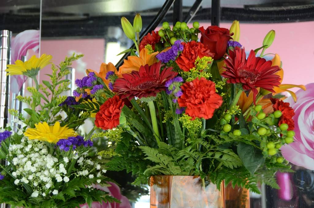Veronicas Flowers | 9927 S Ridgeland Ave, Oak Lawn, IL 60453, USA | Phone: (708) 422-1444