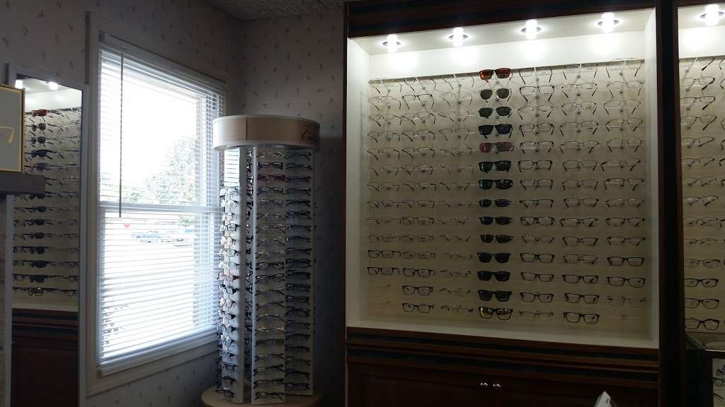 Norman and Miller Eyecare | 3888 Union St, Lafayette, IN 47905, USA | Phone: (765) 447-5413