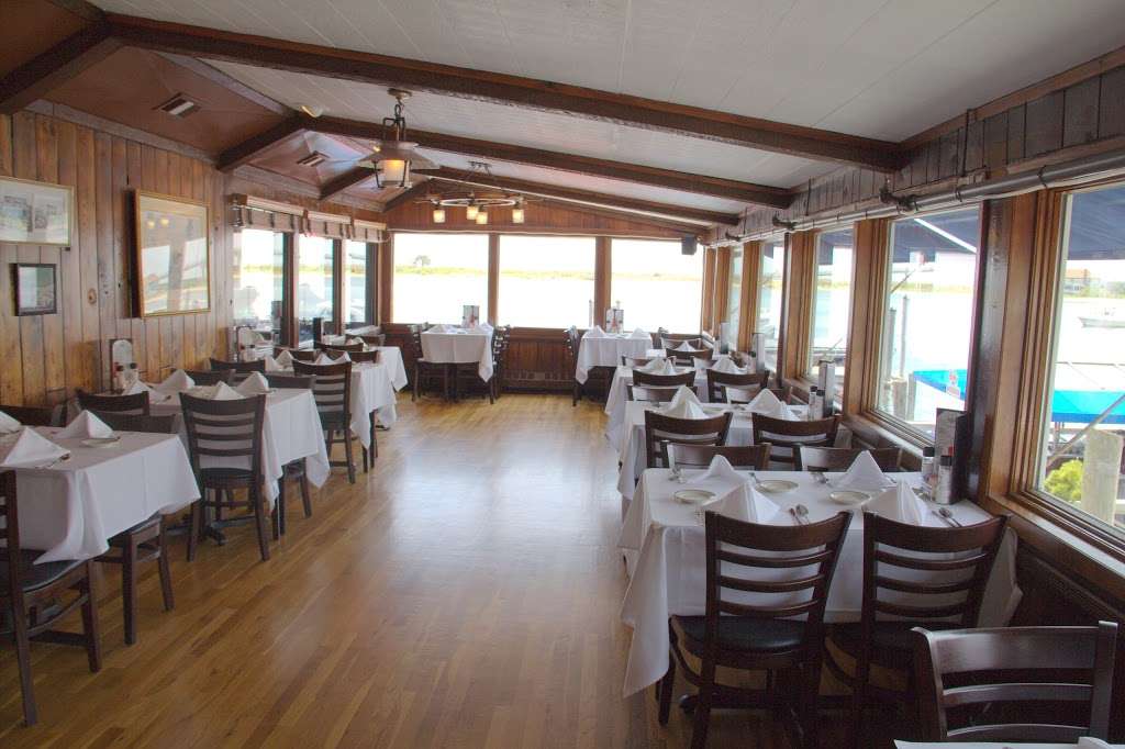 Bahrs Landing | 2 Bay Ave, Highlands, NJ 07732, USA | Phone: (732) 872-1245